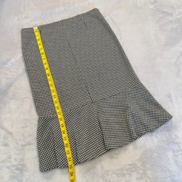 Attyre Women's Houndstooth Skirt 6 Black White - Picture 2 of 12